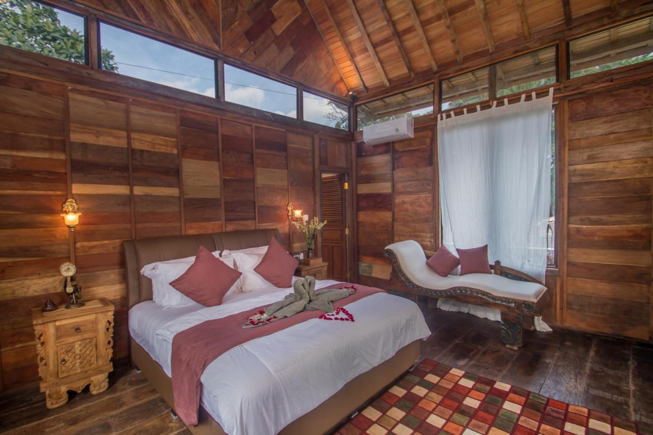 Villa Wayang Ubud Exterior photo